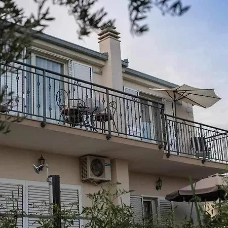 Damir Apartamento *